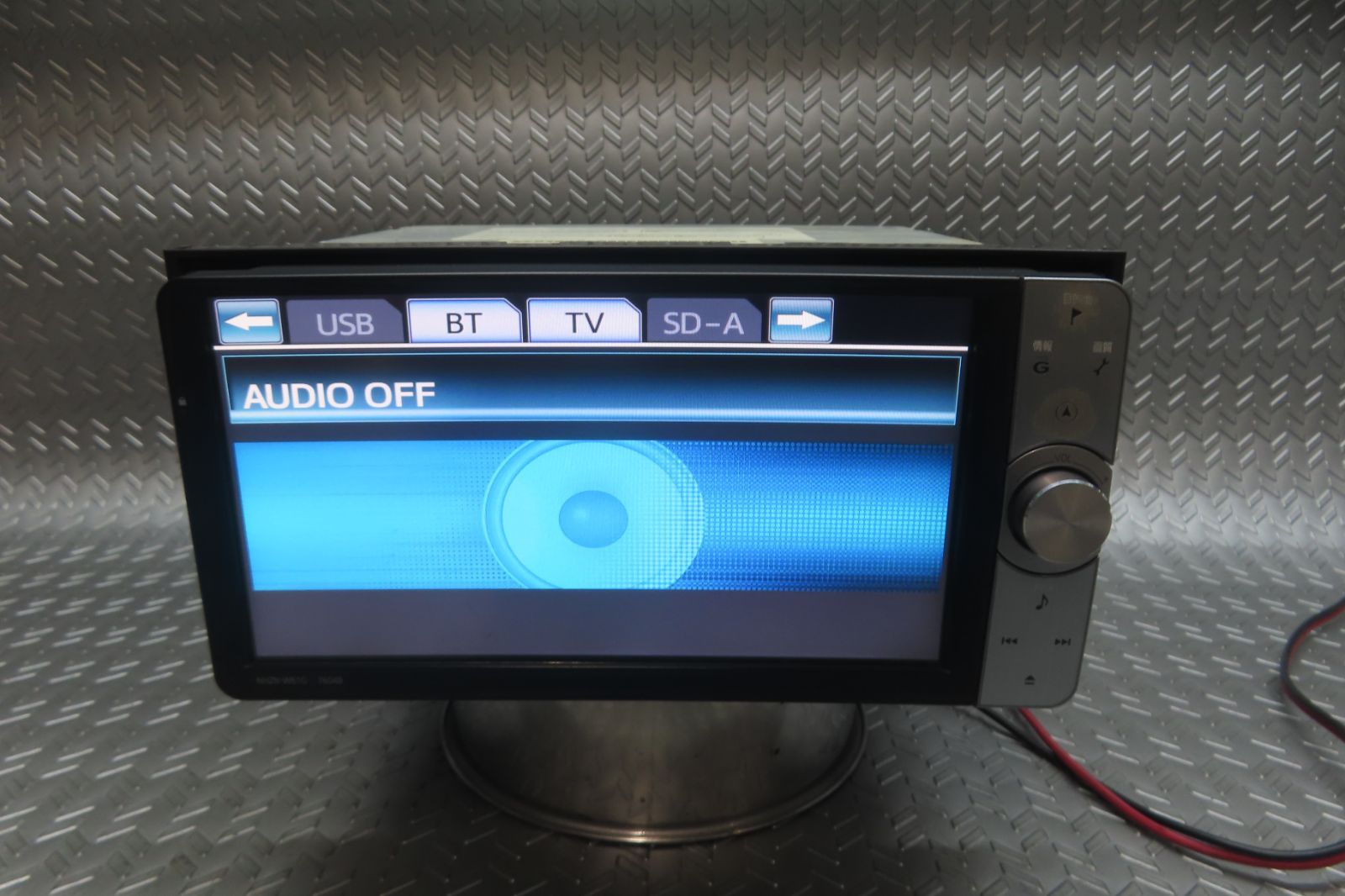 2018年/完動品保証付★W7188/トヨタ純正　HDDナビ　NHZN-W61G　TV地デジフルセグ内蔵　Bluetooth内蔵　TV視聴OK　ロック解除済　本体のみ