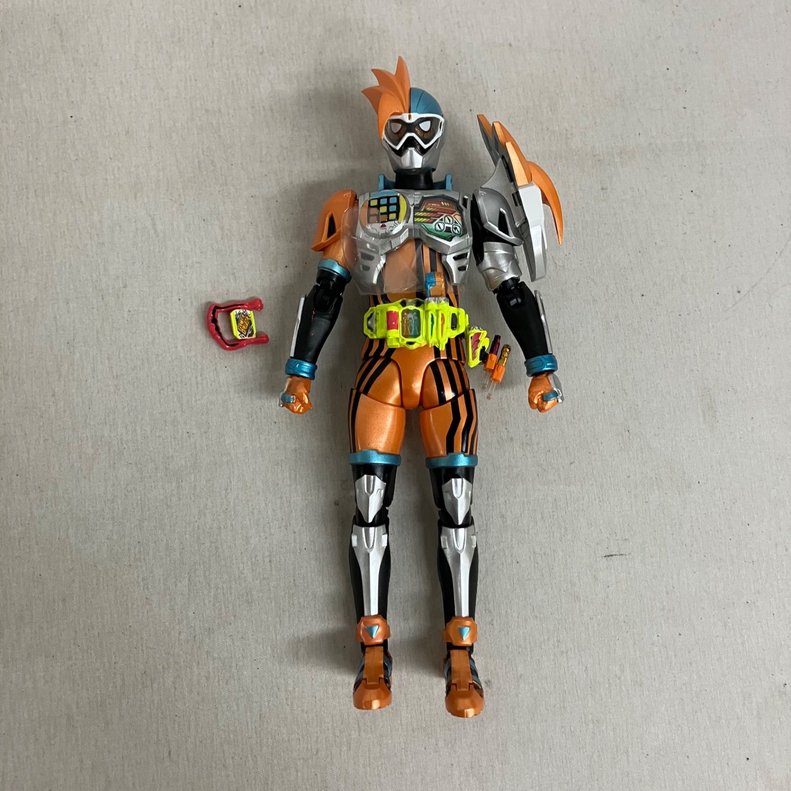中古 仮面ライダーエグゼイド S.H.Figuarts ダブルアクションゲーマー 