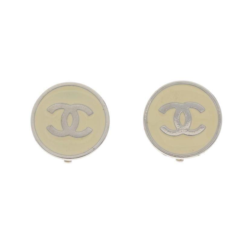 CHANEL ココマーク/ラウンドイヤリング/クリーム ABランク 18