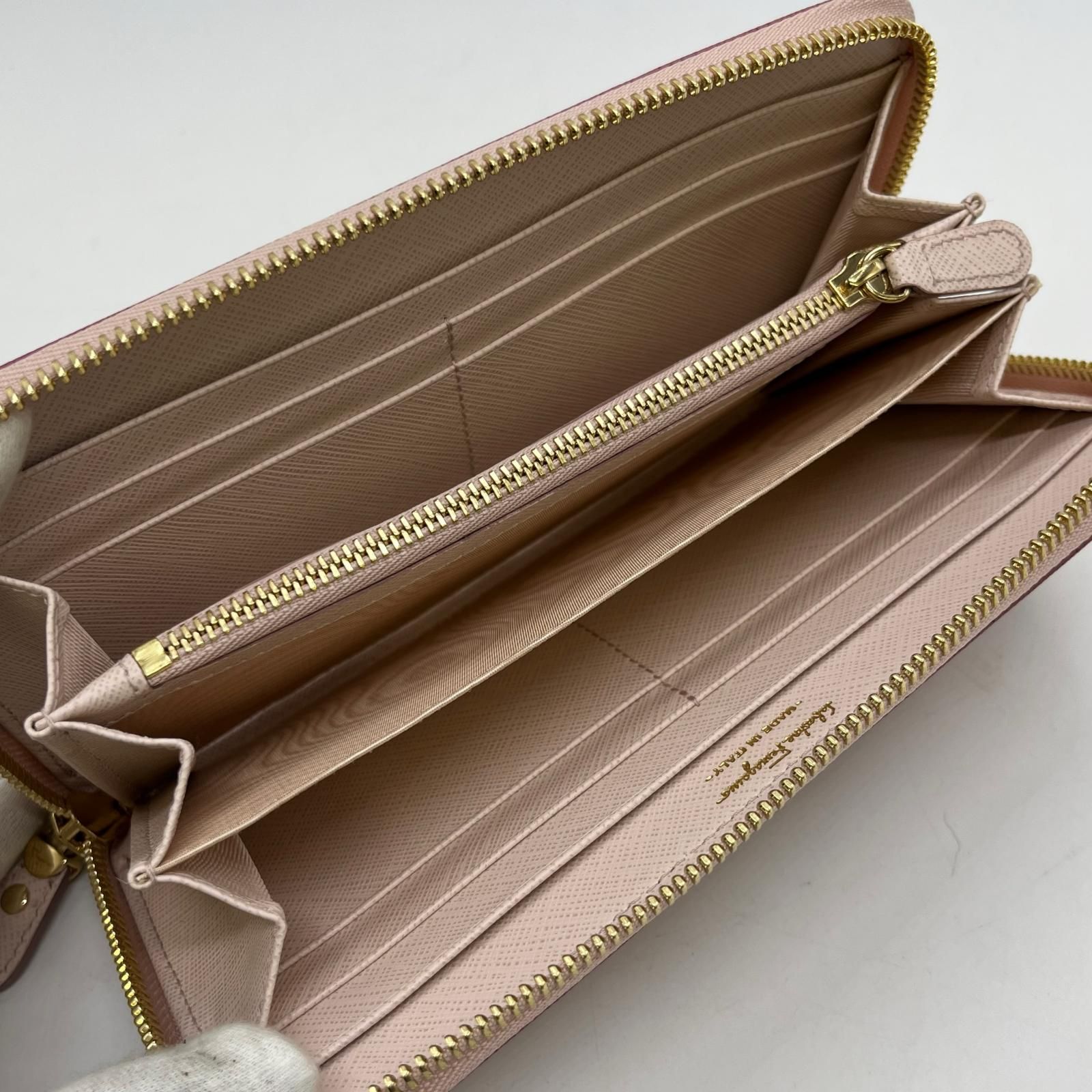 Salvatore Ferragamo サルヴァトーレフェラガモ 長財布　ガンチーニ ダブルガンチーニ Y-22 C338 ピンク