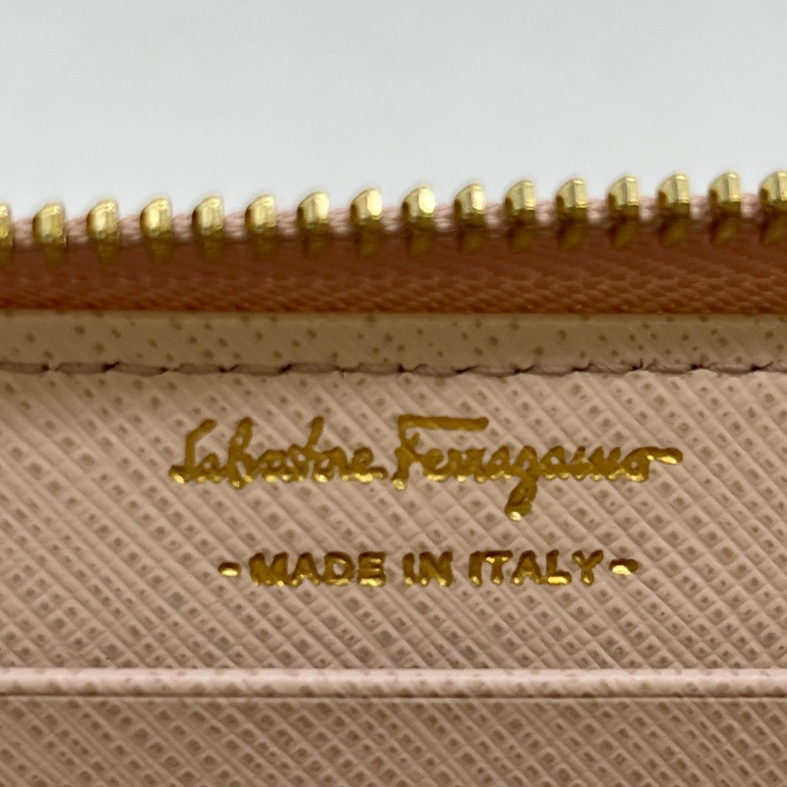 Salvatore Ferragamo サルヴァトーレフェラガモ 長財布　ガンチーニ ダブルガンチーニ Y-22 C338 ピンク
