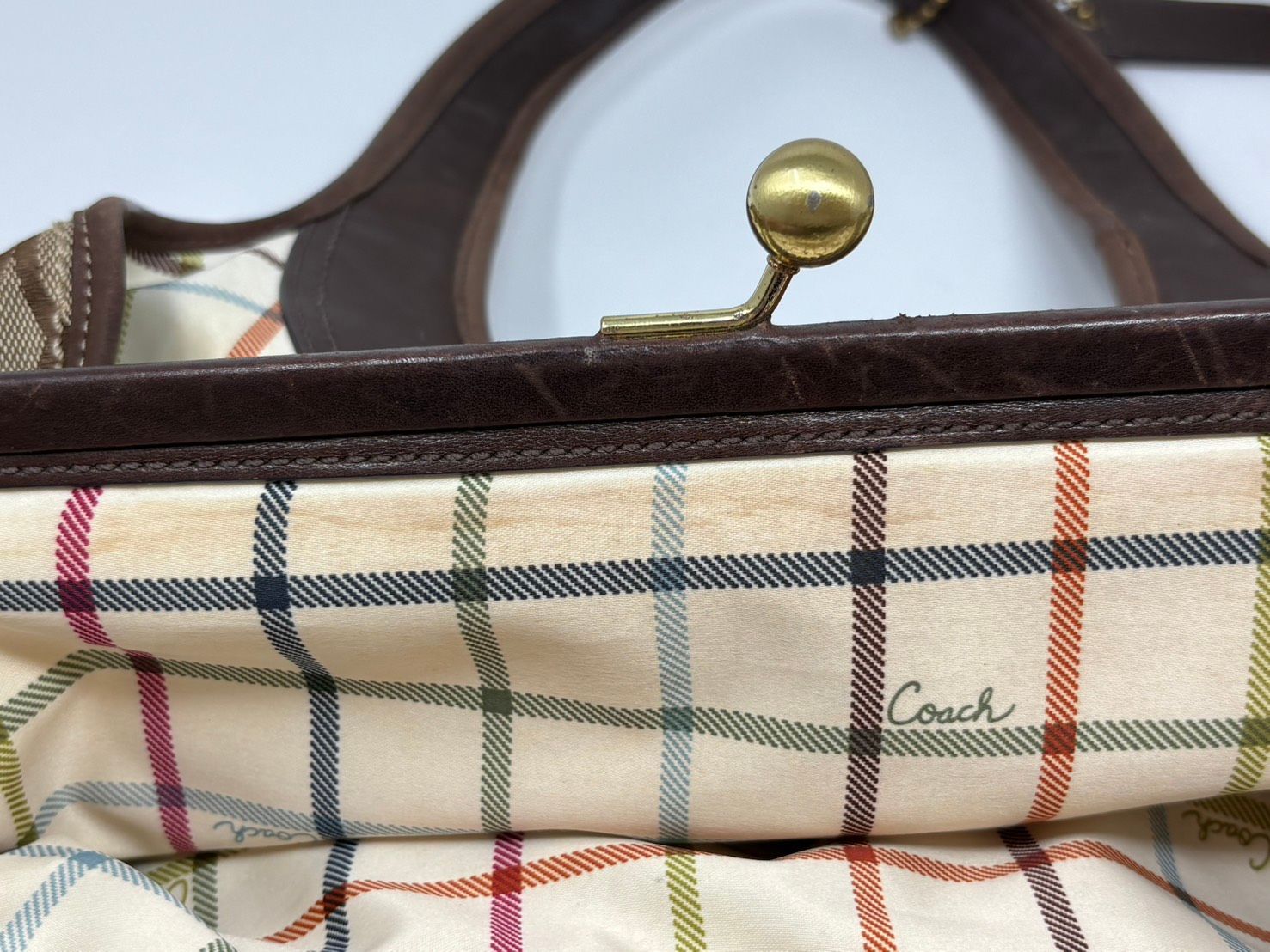 ◇COACH コーチ エルゴ がま口ショルダーバッグ F12232 ベージュ系 