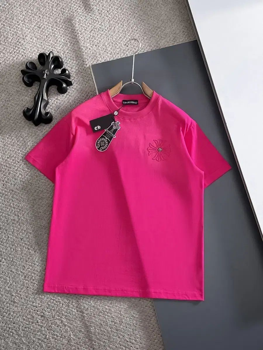 クロムハーツ 半袖 Tシャツ ピンク 購入