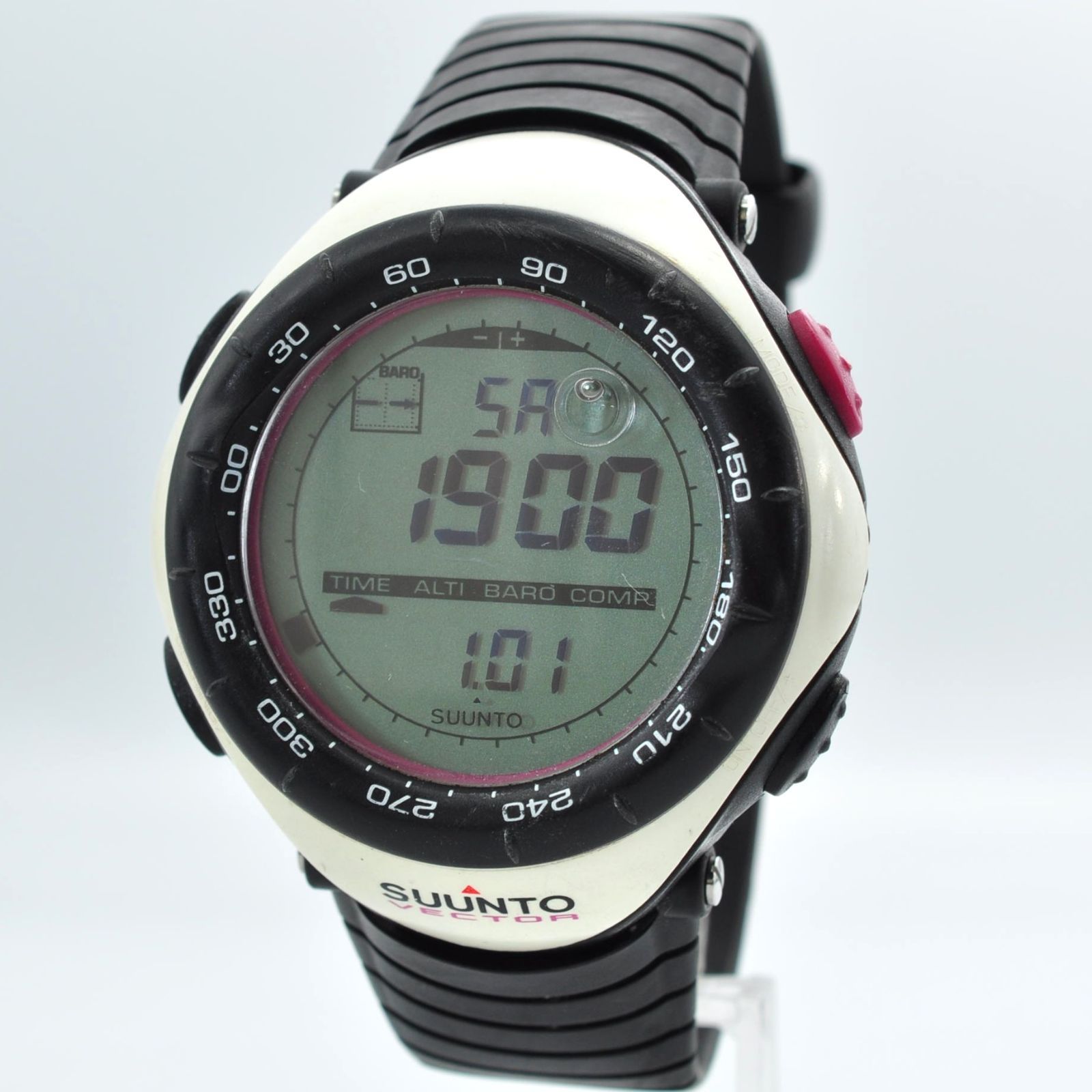 SUUNTO VECTOR デジタル腕時計 【公式通販】 SUUNTOヴェクター