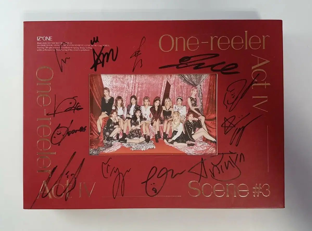 IZ*ONE(アイズワン) ー ミニ 4 家 One reeler サイン入り CD