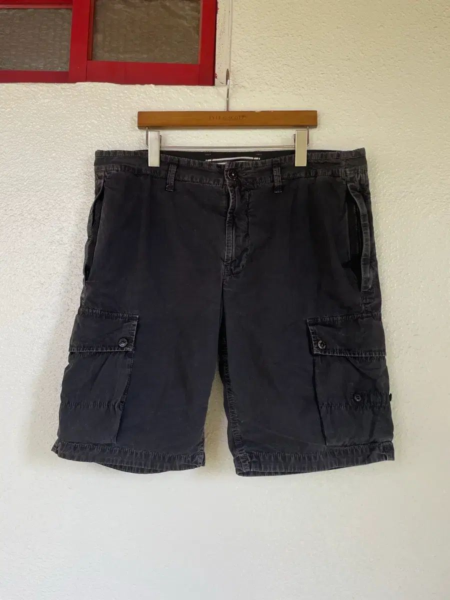 STONE ISLAND ストーンアイランド カーゴ ハーフパンツ W36