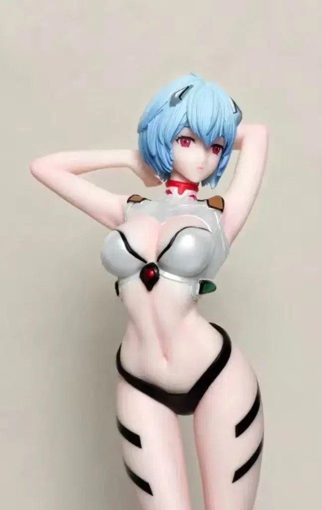 新世紀エヴァンゲリオン アヤナミ レイ GK フィギュア