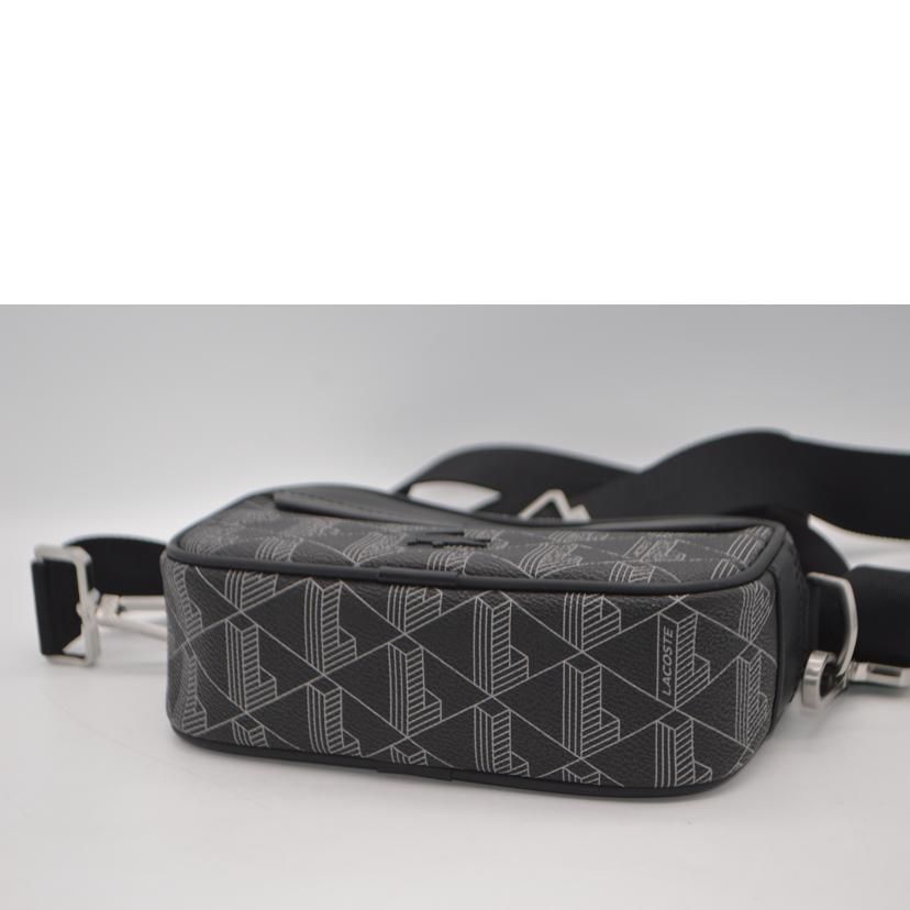 LACOSTE ザブレンドモノグラムコンビレポーターバッグ NH5283LX SA