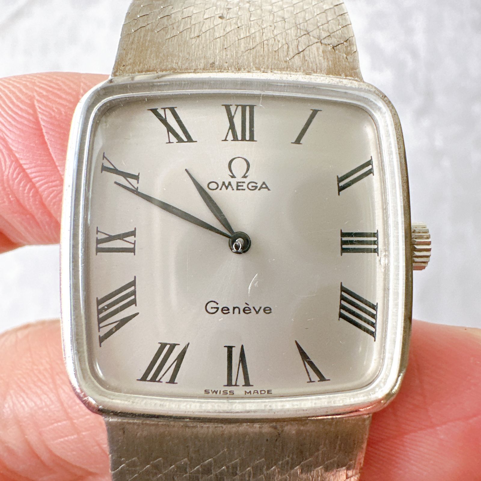 OMEGA Genève 手巻き スクエアケース ローマンインデックス シルバー