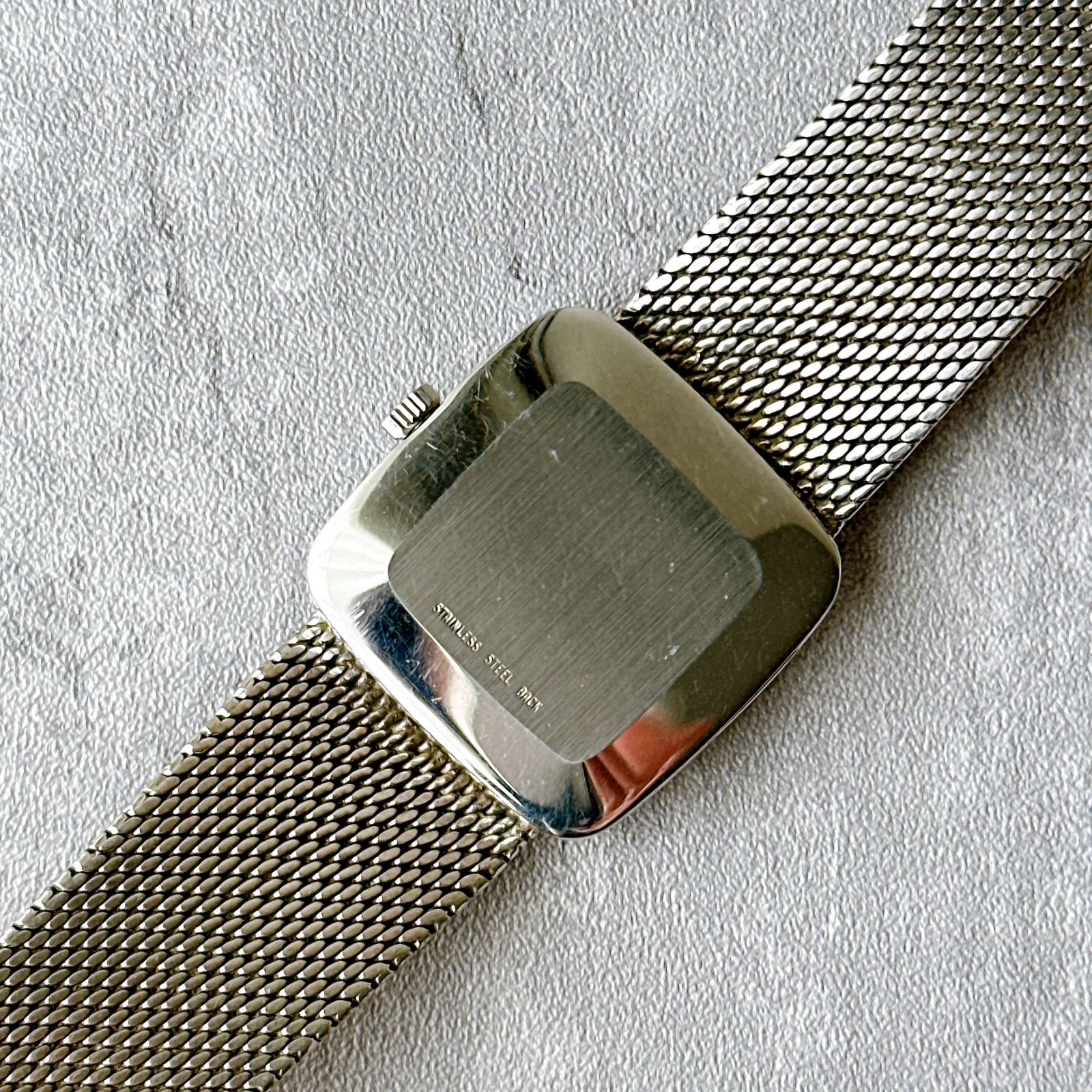 OMEGA Genève 手巻き スクエアケース ローマンインデックス シルバー