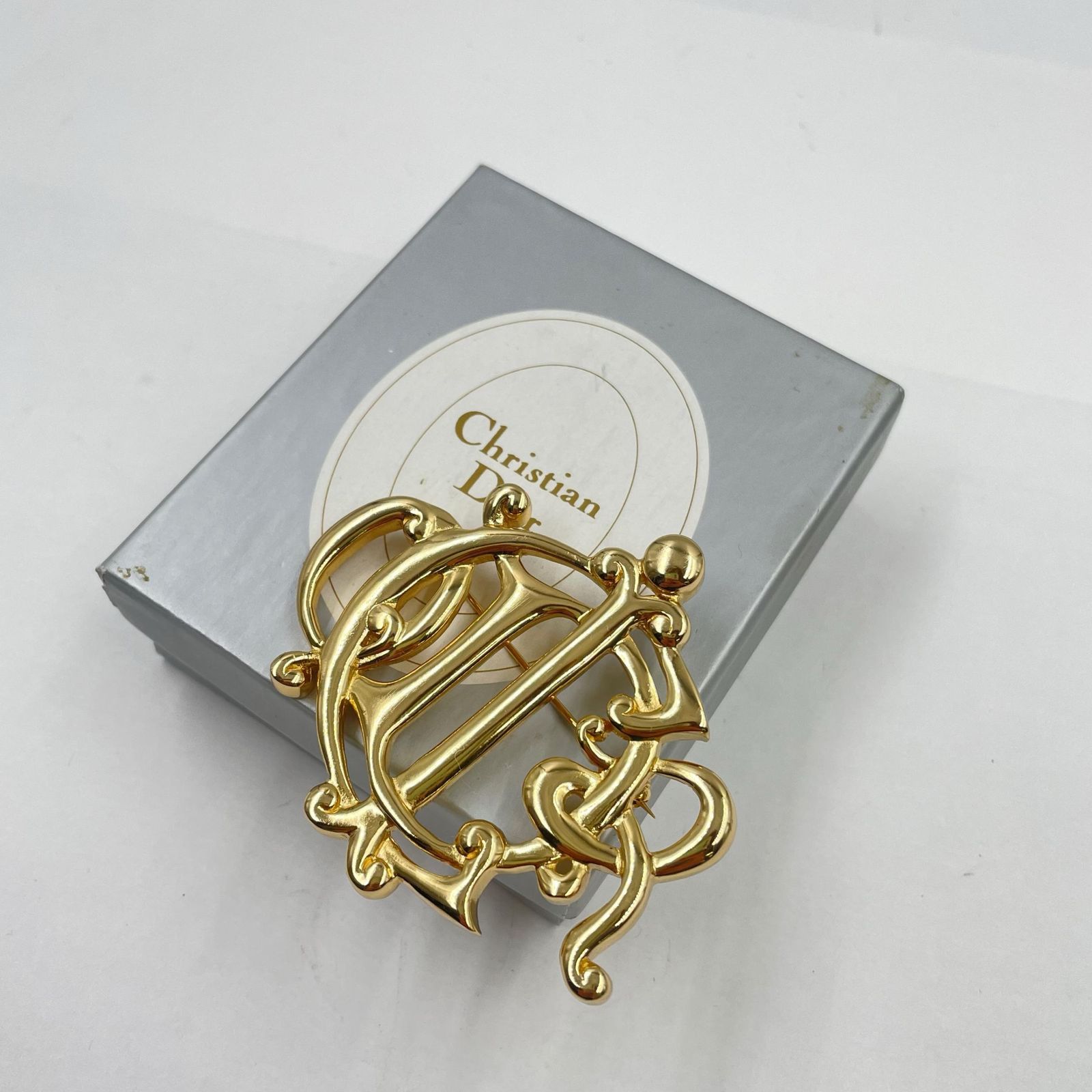 Christian Dior クリスチャンディオール ブローチ ロゴブローチ レディース ゴールド 中古