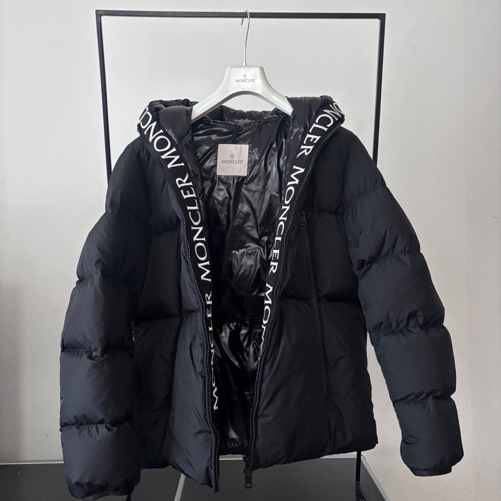 モンクレール MONCLER★MONTCLA★ブラック★サイズ4★