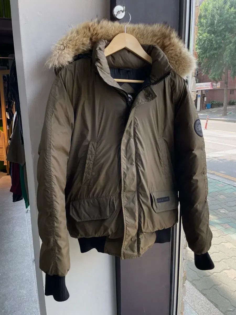 S/ Canada Goose(カナダグース) YUKON BLACK LABEL ナイロン フード 
