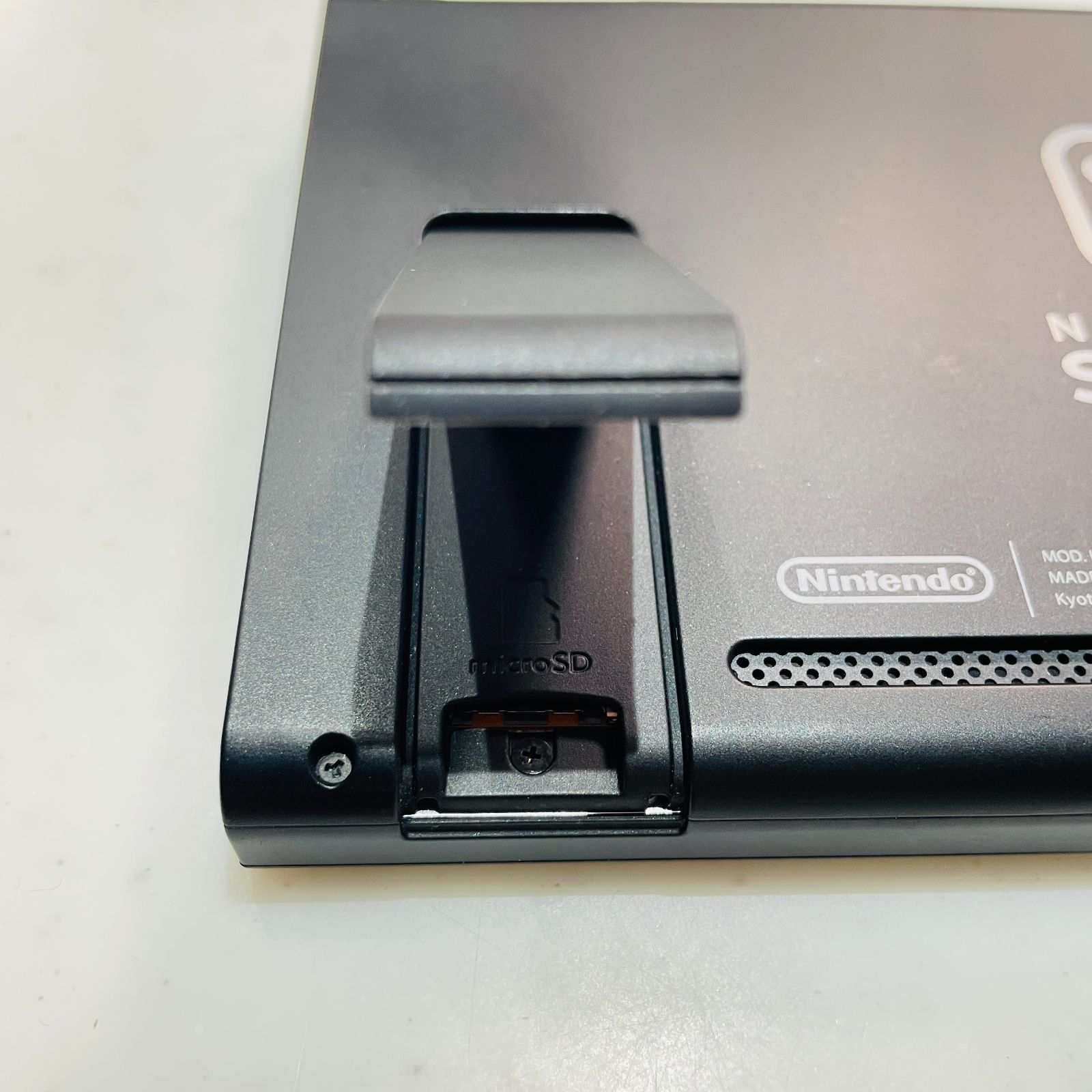 2020年製 Nintendo Switch ネオンブルー ネオンレッド 動作確認済み