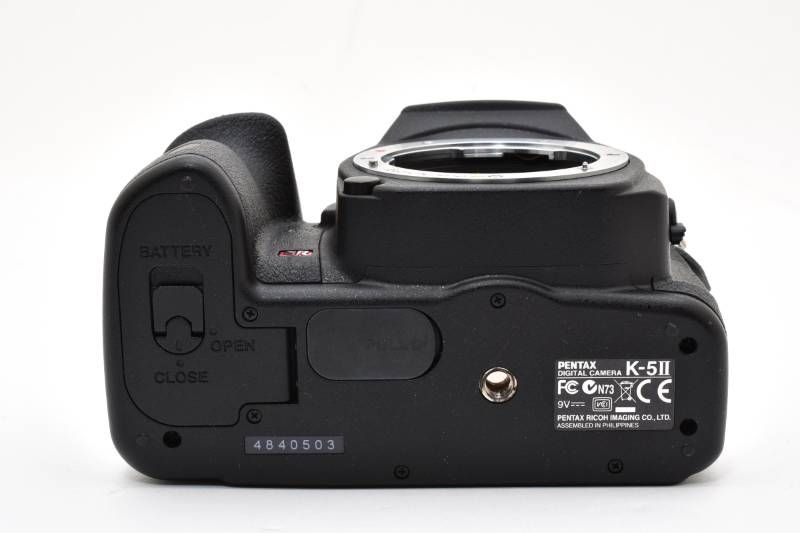 ☆極上品☆《ショット数3,502回 》ペンタックス PENTAX K-5 II ボディ