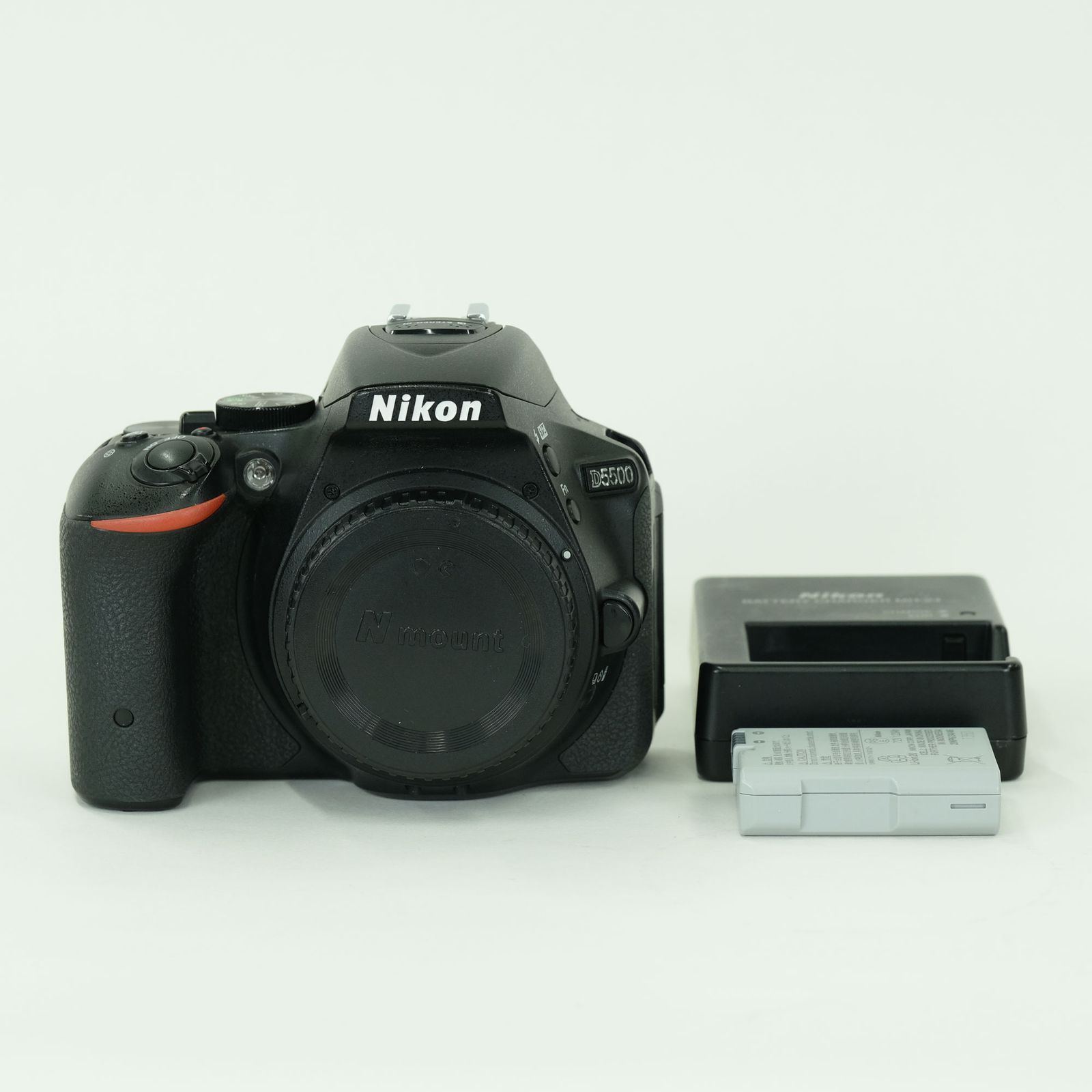 [良品 | シャッター数16,853回] Nikon D5500 | Nikon Fマウント