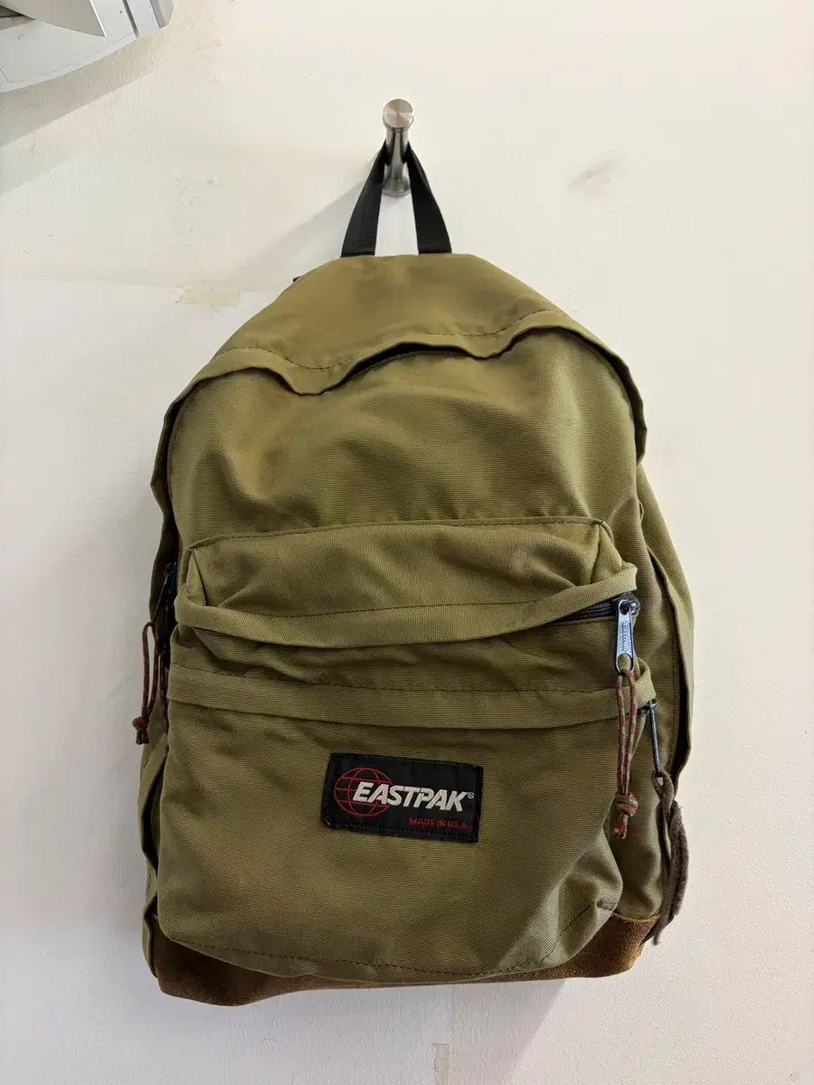 N18 90s EASTPAK イーストパック バックパック スウェード カーキ