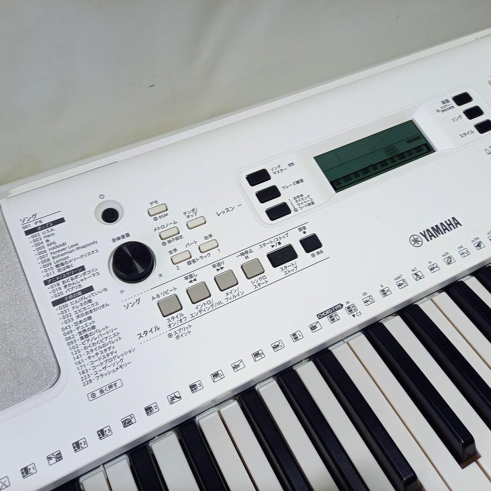 ヤマハ 電子キーボード EZ-300 61鍵盤 2022年製 YAMAHA - メルカリ
