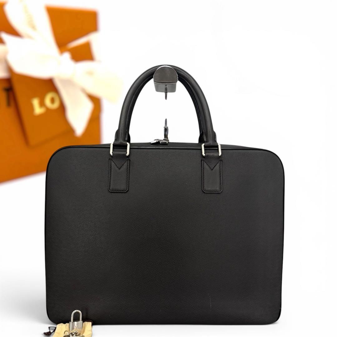 ルイヴィトン　タイガ　ネオイゴール　ハンドバッグ ブリーフケース LOUIS VUITTON ビジネスバッグ 黒