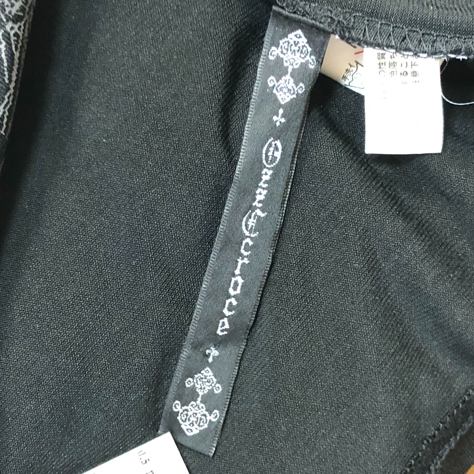 Ozz Croce オッズクローチェ ノースリーブ 黒 トップス シアー 龍 Ozz Croce オッズクローチェ 龍柄 ノースリーブトップス ／和ゴス