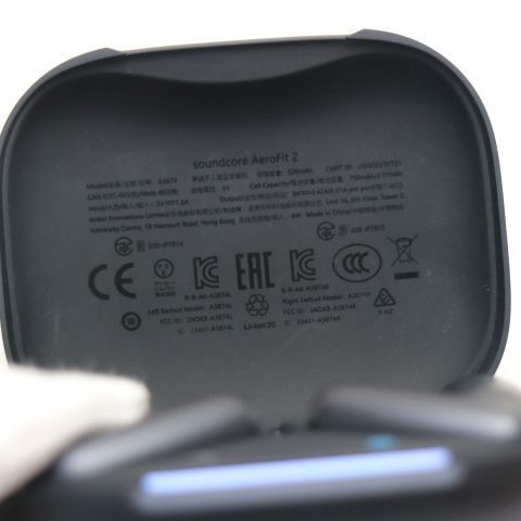 超美品 Anker Soundcore AeroFit 2 ミッドナイトブラック オープン