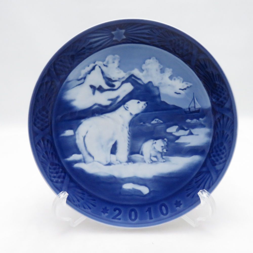 美品 ROYAL COPENHAGEN ロイヤルコペンハーゲン 2010年 「Christmas in Greenland」 イヤープレート ウォールプレート 飾皿 SN552K1