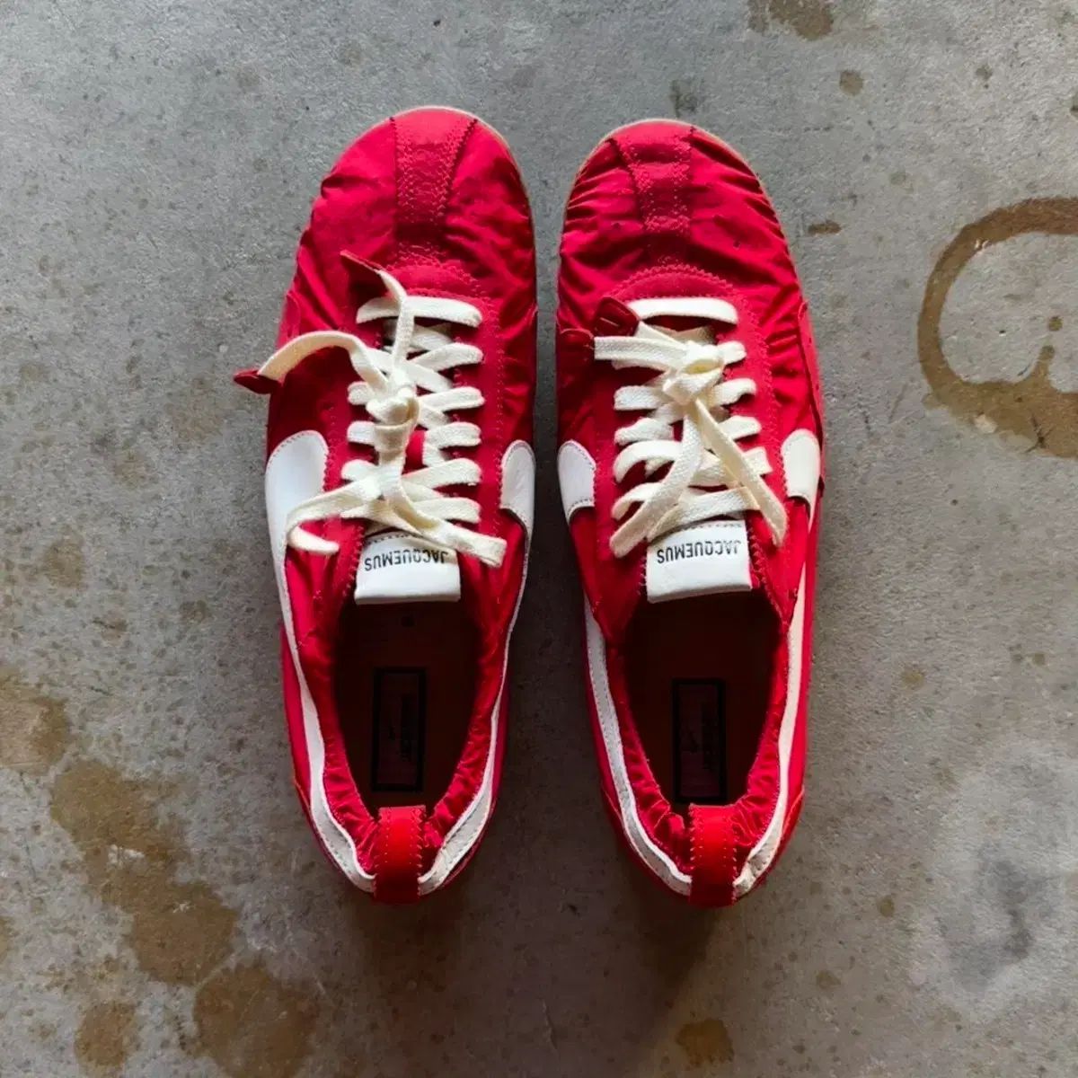 ジャックムス NIKE ムーン シュー レッド US7 5/245 33,505円