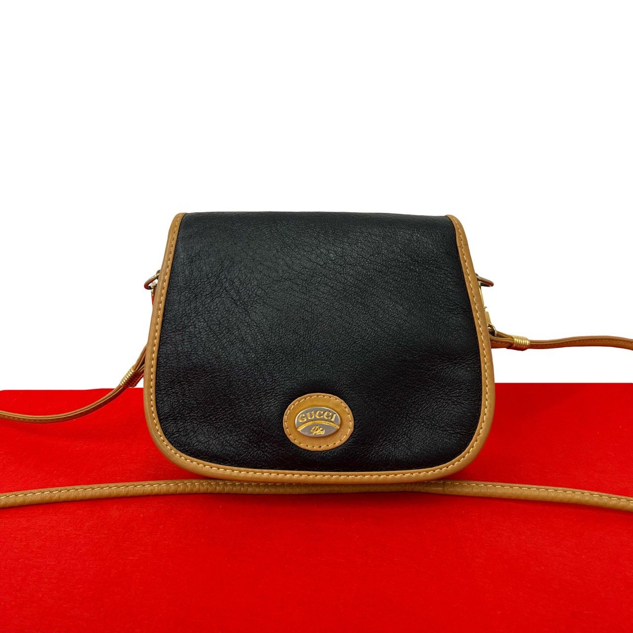 極 美品 GUCCI グッチ オールドグッチ ヴィンテージ グッチプラス ロゴ 金具 レザー 本革 ミニ ショルダーバッグ ブラック 82457