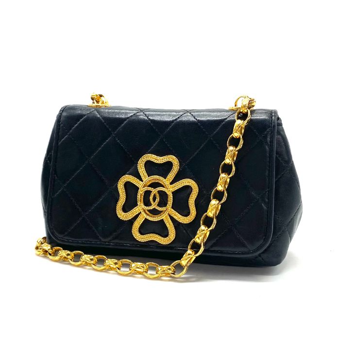 【中古】美品 CHANEL シャネル クローバー ココマーク マトラッセ ラムスキン チェーン ショルダー バッグ fY04354A