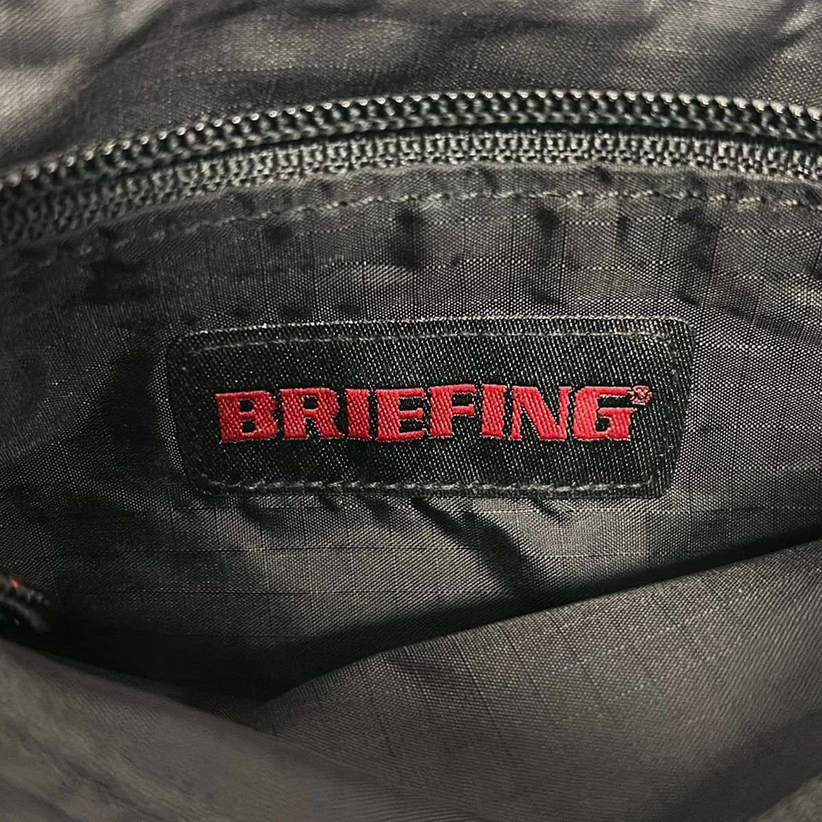 BRIEFING(ブリーフィング) ショルダーバッグ - 黒 - メルカリ