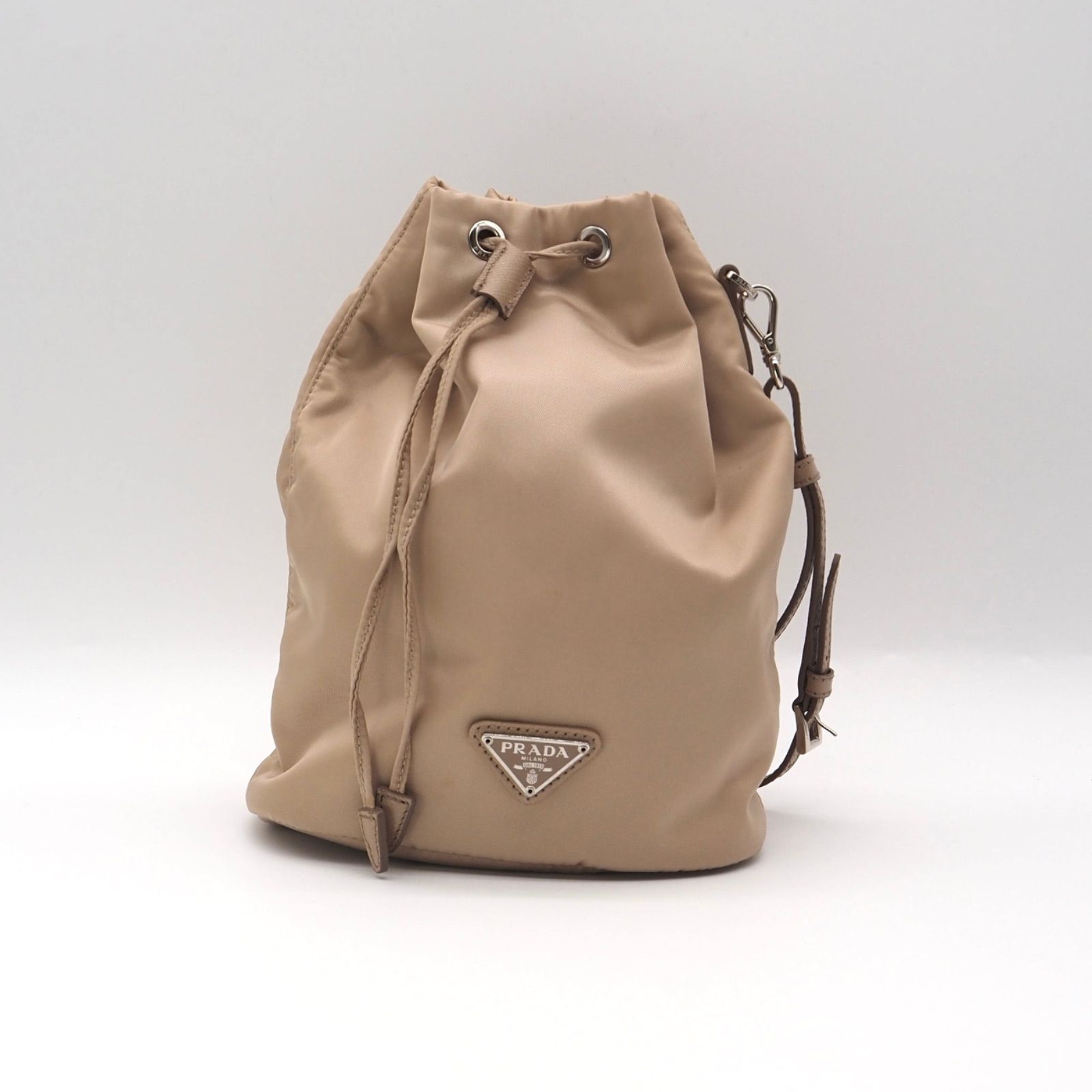 【良品】【春夏】PRADA Re Nylon 巾着 ショルダーバック ナイロン ベージュ プラダ