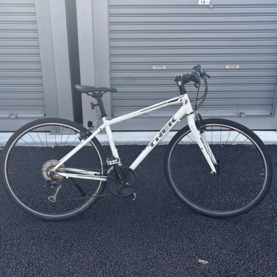 TREK トレック FX-3