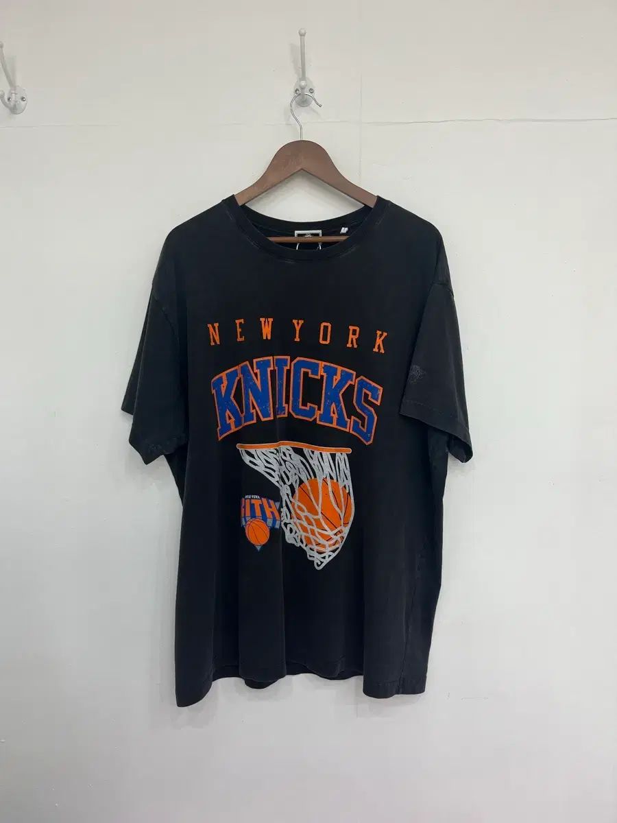 kith NEW YORK NIX Tシャツ