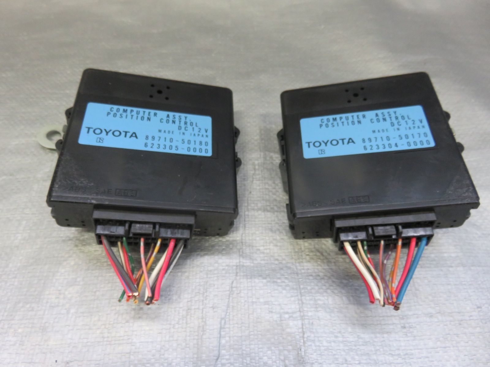 ★SB748/動作OK トヨタ セルシオ UCF31/UCF30 後期 純正 コンピューターASSY ポジションコントロールユニット 左右 89710-50180
