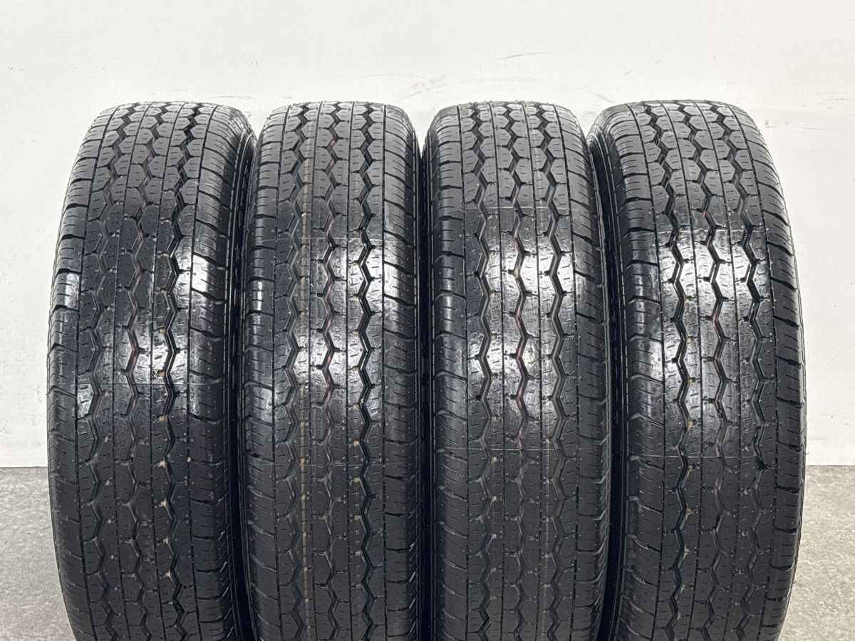 カムロード 純正 +30 ６ 新車外し！ カムロード純正タイヤホイールセット新車外し品 【美品】トヨタ カムロード 純正 15インチ 5J +30 PCD139.7 6H スタッドレスタイヤ用に☆福岡発 店頭交換もOK