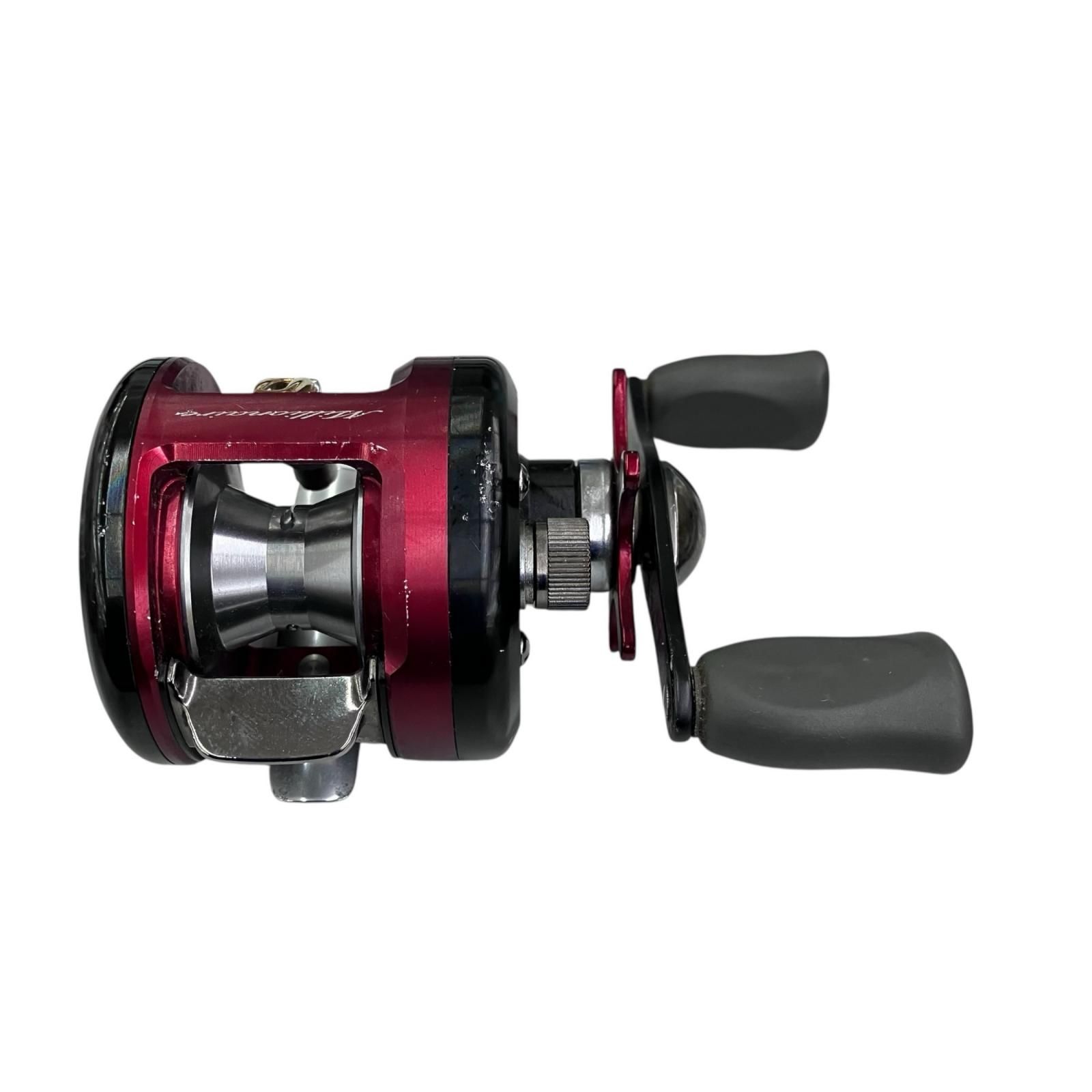 186000 現状品 DAIWA ダイワ ベイトリール ミリオネア 日本製 SW 203