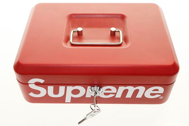シュプリーム SUPREME 17AW ROCK BOX ロックボックス ロゴ 金庫 小物入れ 工具箱 収納 鍵付き レッド 【ブランド古着ベクトル】【中古】☆AA★▲260611