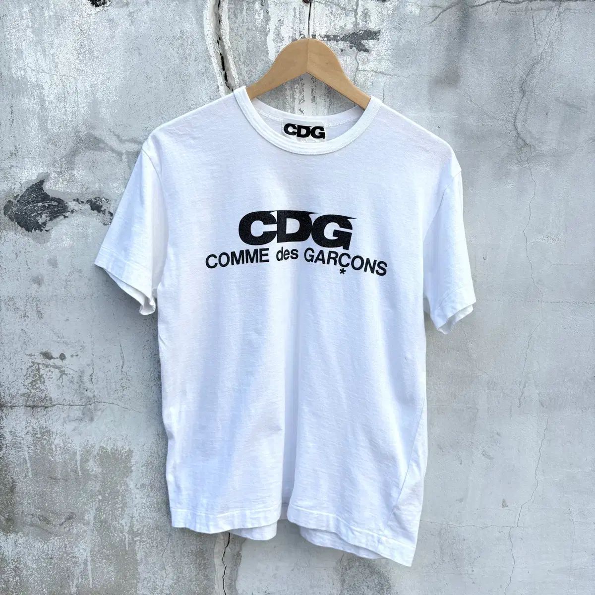 Comme des Garcons コム・デ・ギャルソン CDG 半袖 Tシャツ