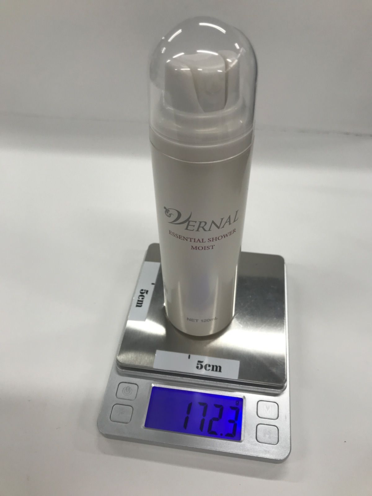 D3903 VERNAL ヴァーナル エッセンシャルシャワー モイスト 121g