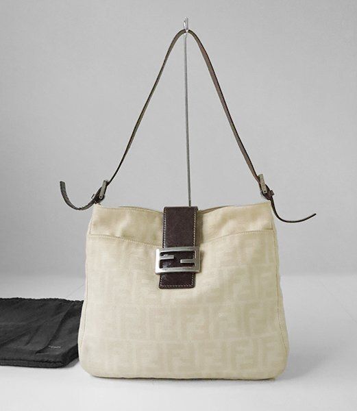 FENDI ◆ ズッカ柄 キャンバス マンマバケット バッグ ベージュ (保存袋付) ダブルFロゴ セミショルダー 肩掛け フェンディ ◆GG51