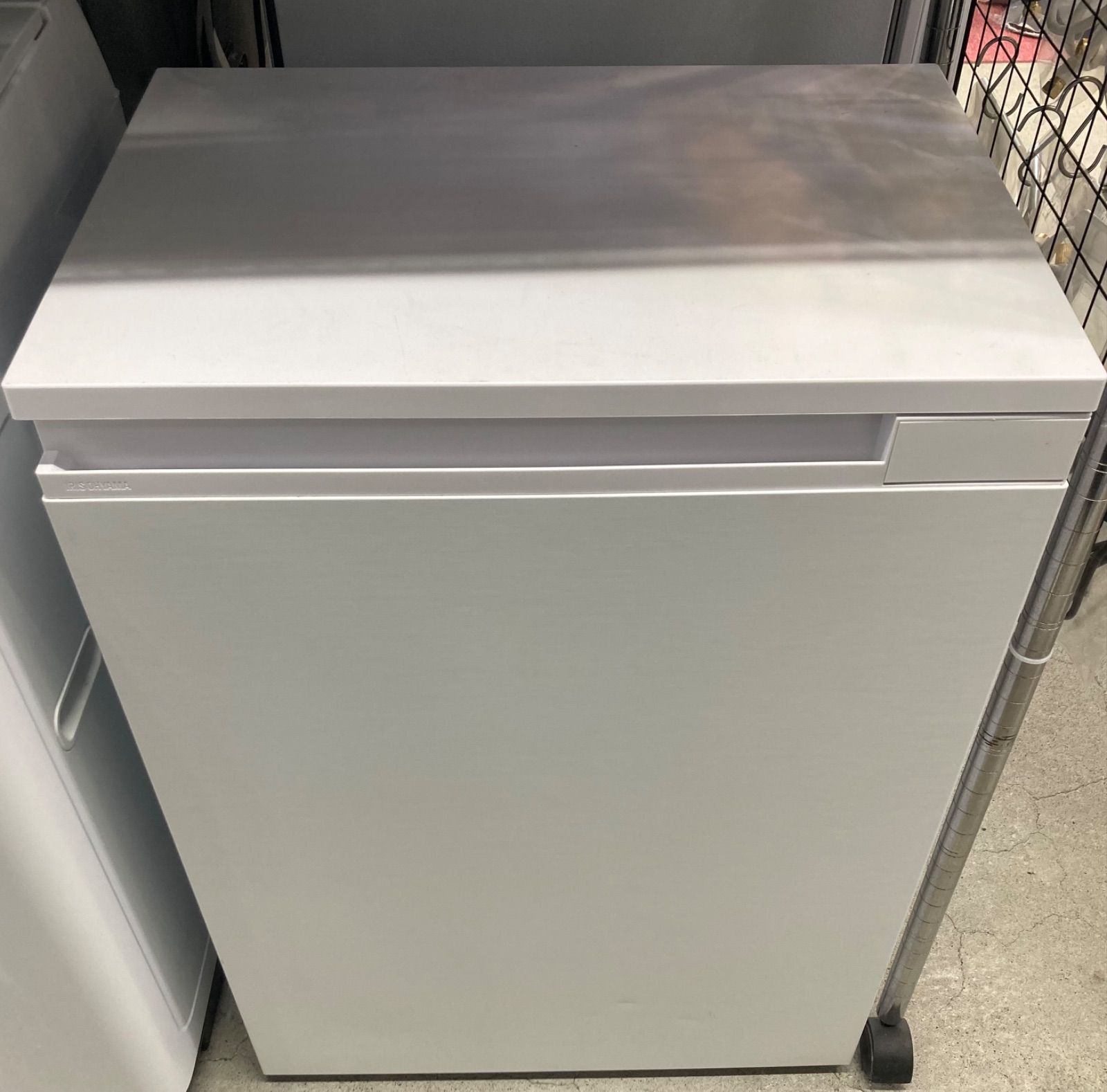 ◎アイリスオーヤマ 冷蔵庫 66L 2024年製 IRSN-7A-W