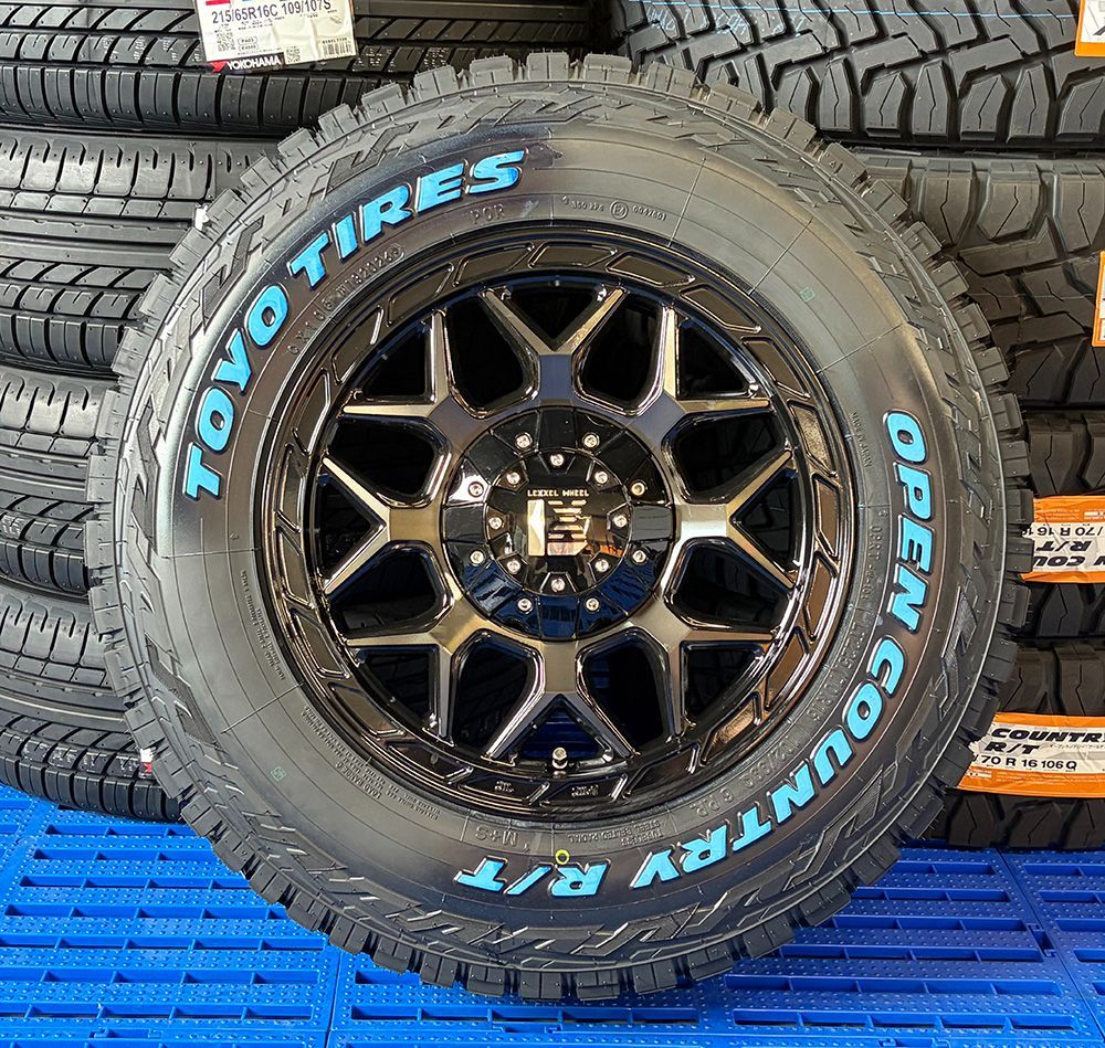 【即納】デリカD5 RAV4 CX5 エクストレイル タイヤホイール 16インチ ｜ TOYO OPENCOUNTRY RT 225/70R16 ホワイトレター インフェルノ