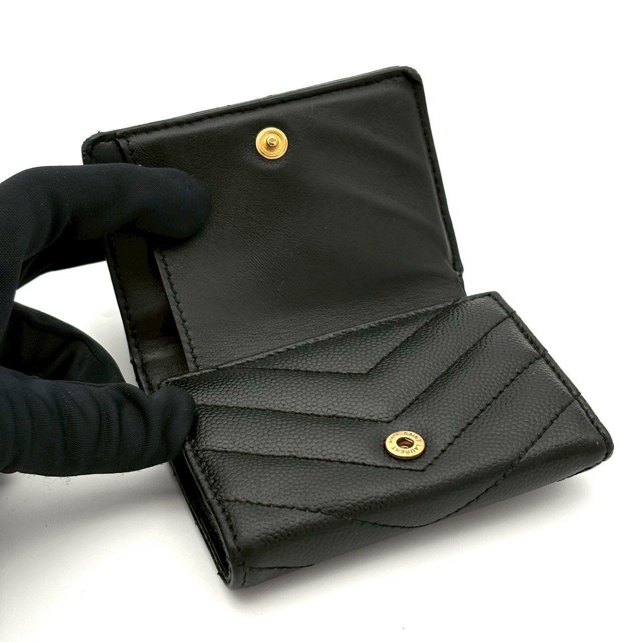 SAINT LAURENT サンローラン 三つ折り財布 キャビアスキン カサンドラ