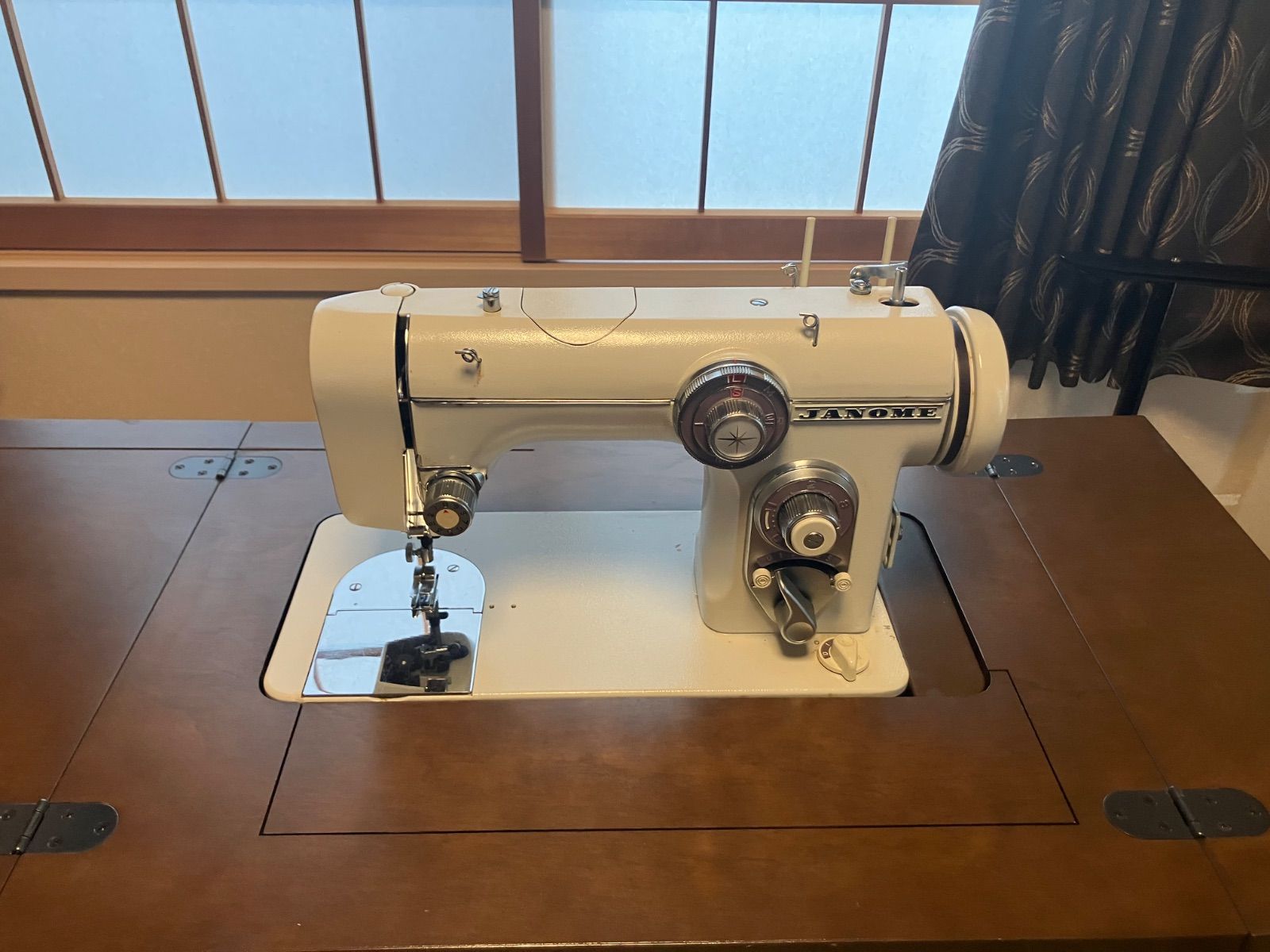 【動作確認済】ジャノメ ダイヤルスーパー672型 昭和レトロミシン キャビネット・椅子・付属品付き