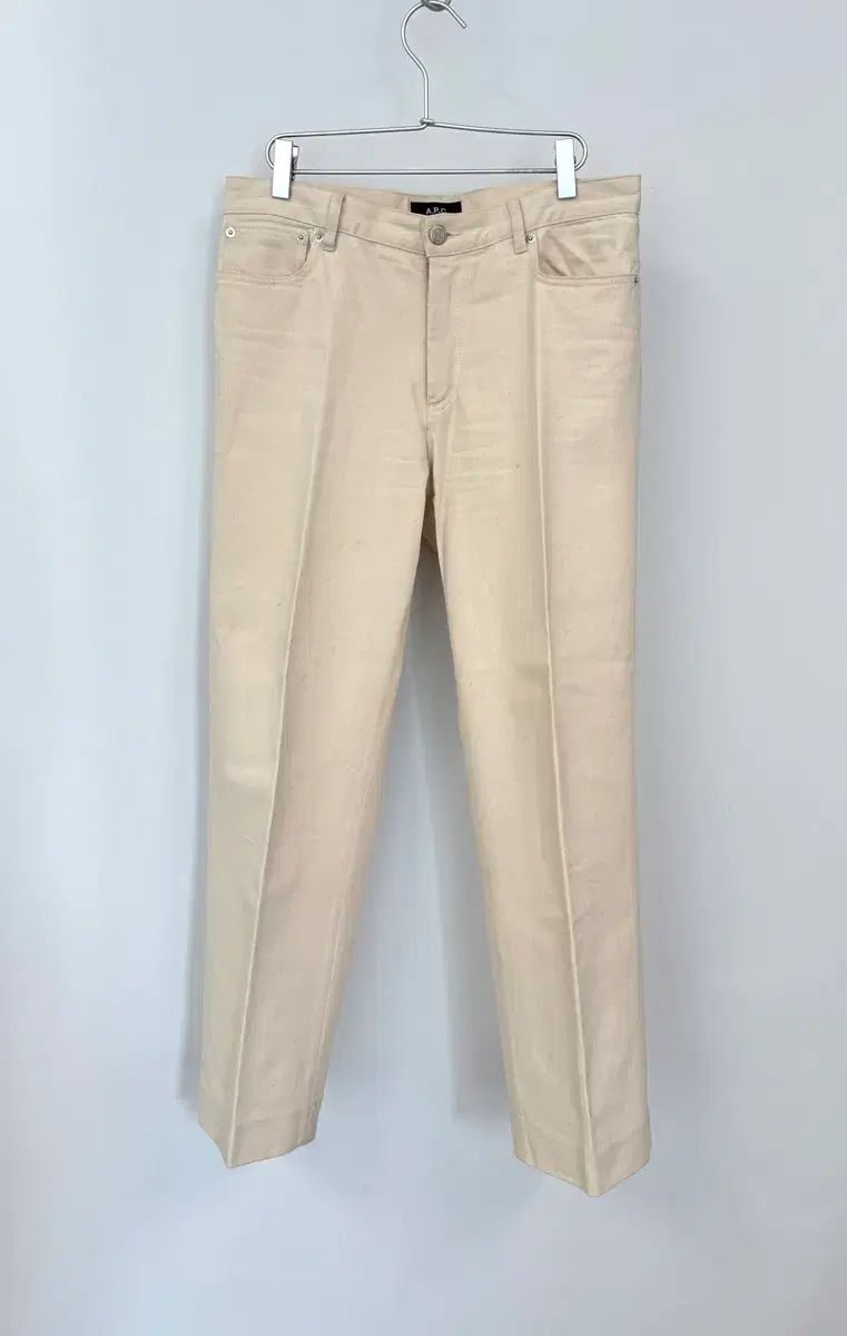 A.P.C. アーペーセー エクリュ COLOR ストレート フィット ジーン 27
