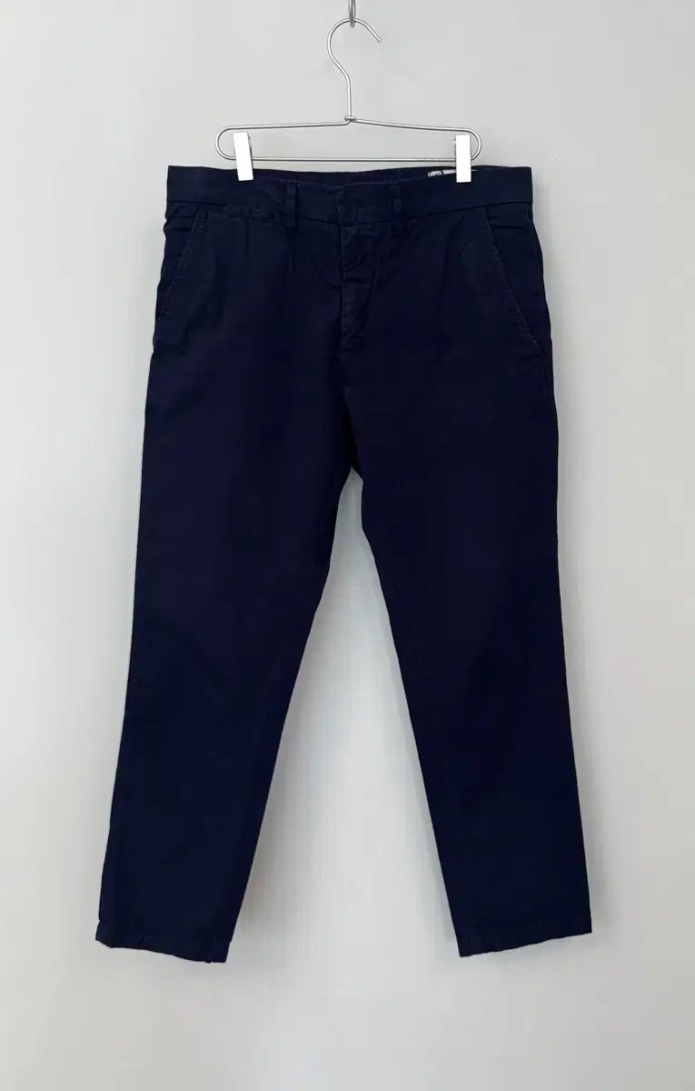 MCQ Alexander McQueen アレキサンダー・マックイーン ネイビー チノ パンツ 30