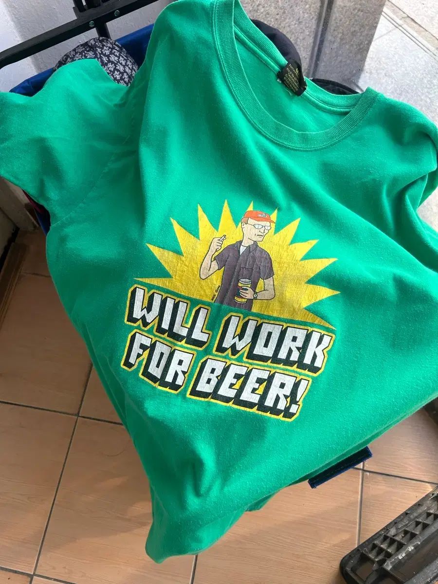 ヴィンテージ WILL WORK FOR BEER Tシャツ