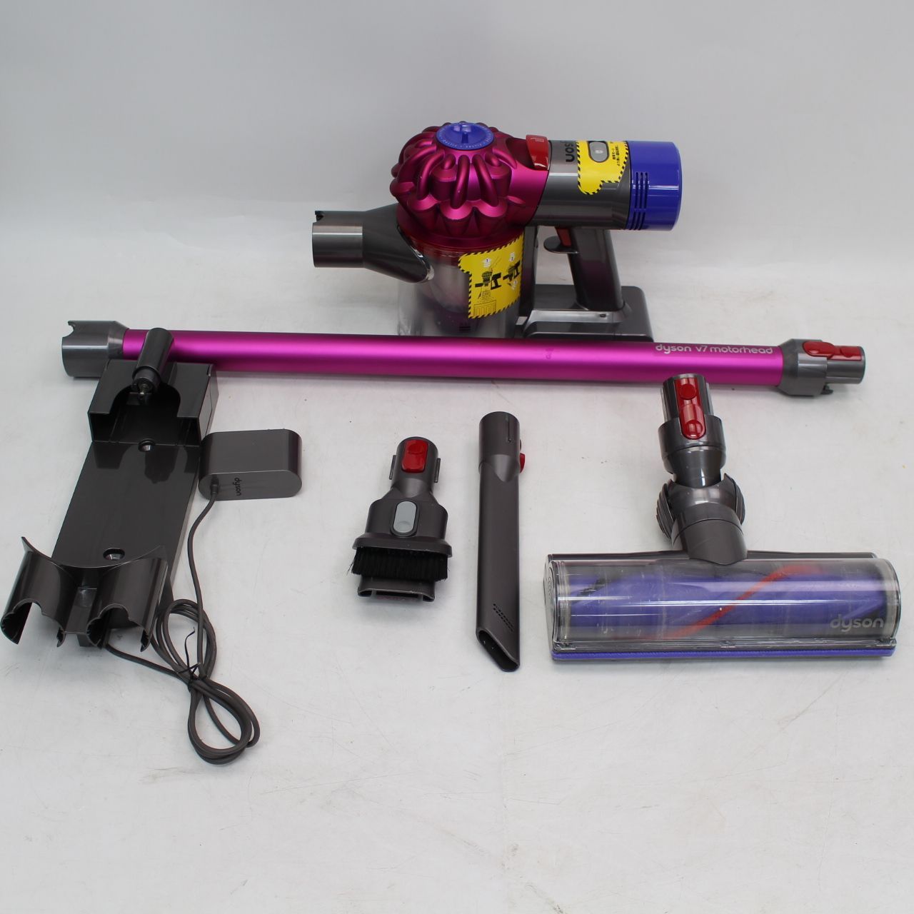 057)Dyson V7 SV11 Motor head ダイソンスティッククリーナー - メルカリ