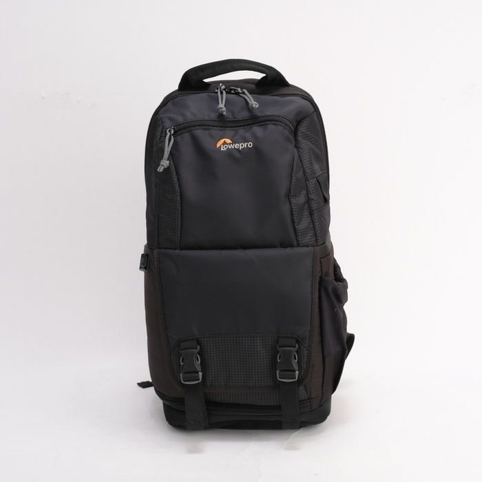 【中古】(ロープロ) Lowepro ファーストパック BP150 AW2