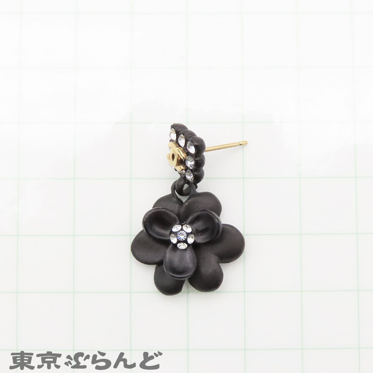 シャネル CHANEL ピアス ブラック メタル ラインストーン カメリア